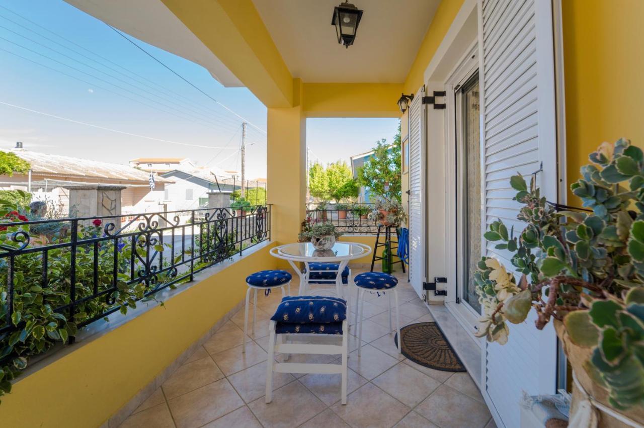 Aurelia Apartment Lixouri Exterior foto